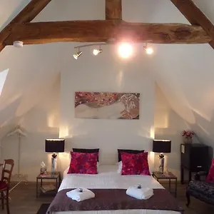 Les Belles De Mai Bed & Breakfast Pontorson